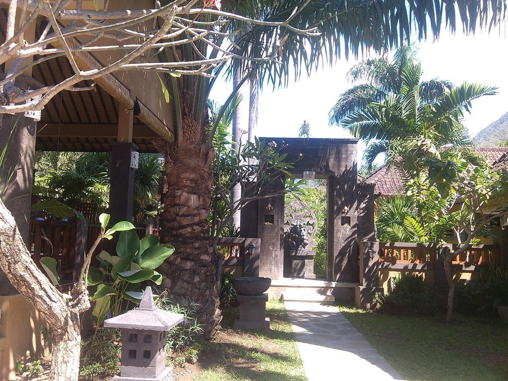 Alami Resort, Restaurant And Dive Center Amed Exteriér fotografie